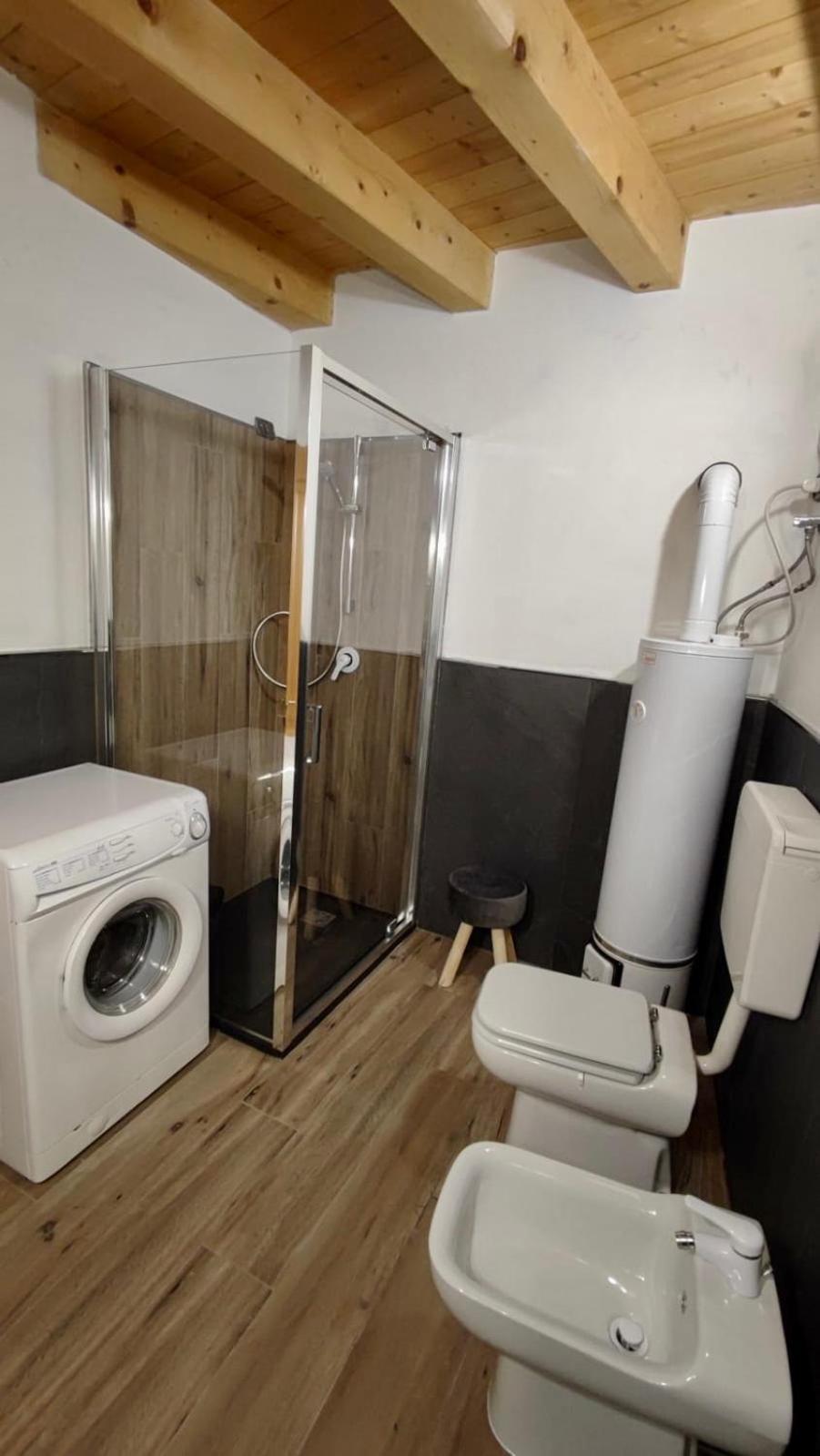 הוילה Ceniga Casa Al Castagneto מראה חיצוני תמונה